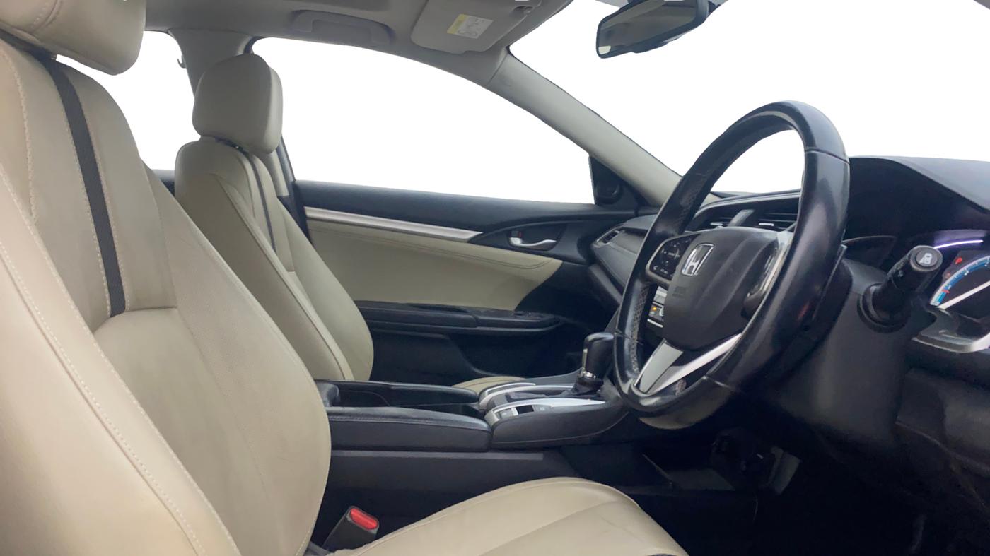 2019 Honda Civic 1.8L I-VTEC ZX CVT, Petrol, Automatic, 1,15,102 km, Right Side Front Door Cabin