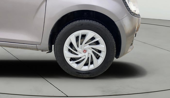 2018 Maruti IGNIS DELTA 1.2, CNG, Manual, 60,922 km, Right Front Wheel