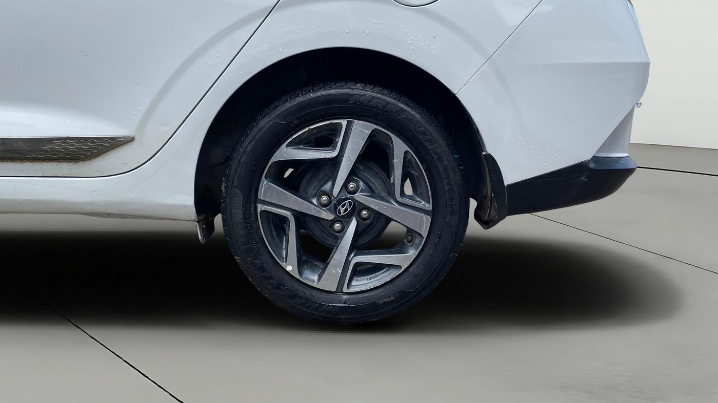 2020 Hyundai AURA SX 1.2, Petrol, Manual, 1,32,585 km, Left Rear Wheel