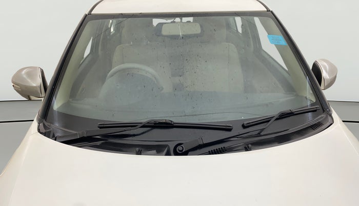 2015 Maruti Swift Dzire VXI, Petrol, Manual, 83,228 km, Front Windshield