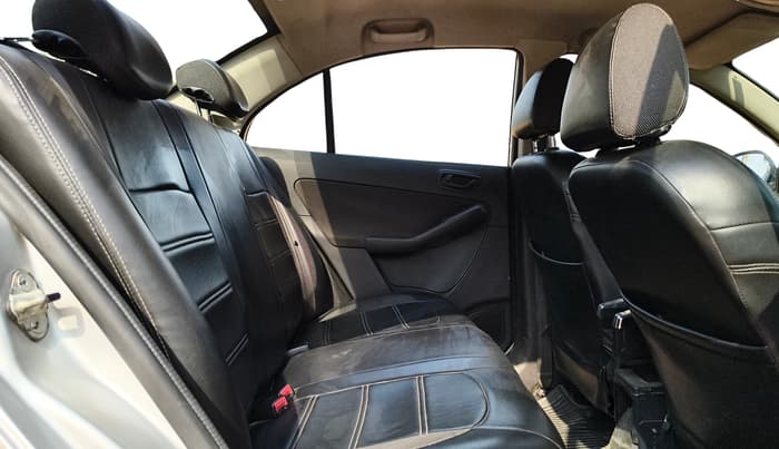 2014 Tata Zest XM PETROL, Petrol, Manual, 95,275 km, Right Side Rear Door Cabin