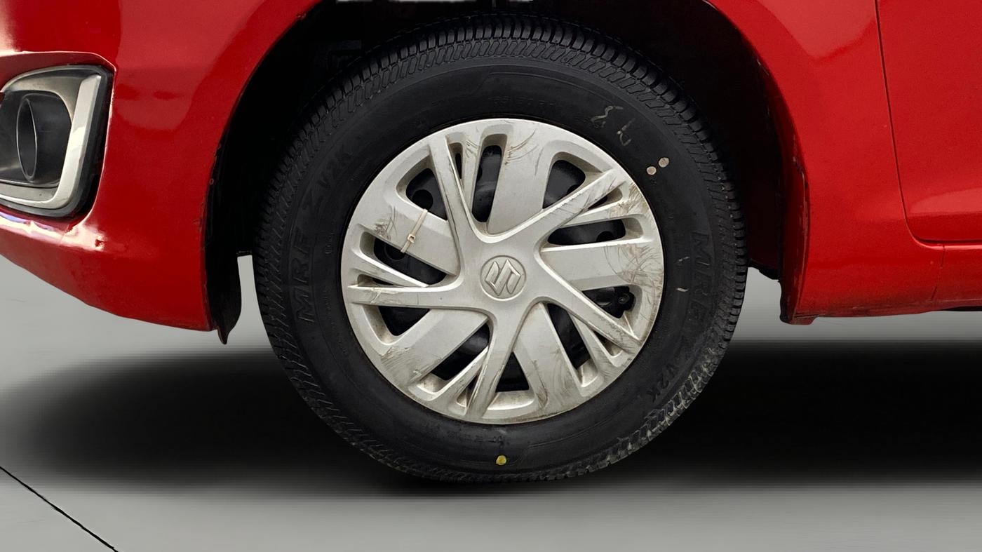 2017 Maruti Swift VXI, Petrol, Manual, 29,558 km, Left Front Wheel