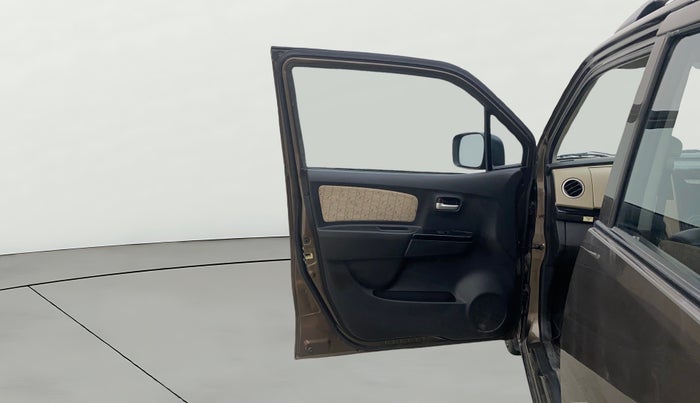 2017 Maruti Wagon R 1.0 VXI, Petrol, Manual, 52,023 km, LHS Front Door