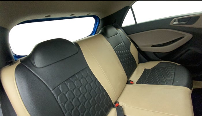 2018 Hyundai Elite i20 MAGNA EXECUTIVE 1.2, Petrol, Manual, 46,843 km, Right Side Rear Door Cabin