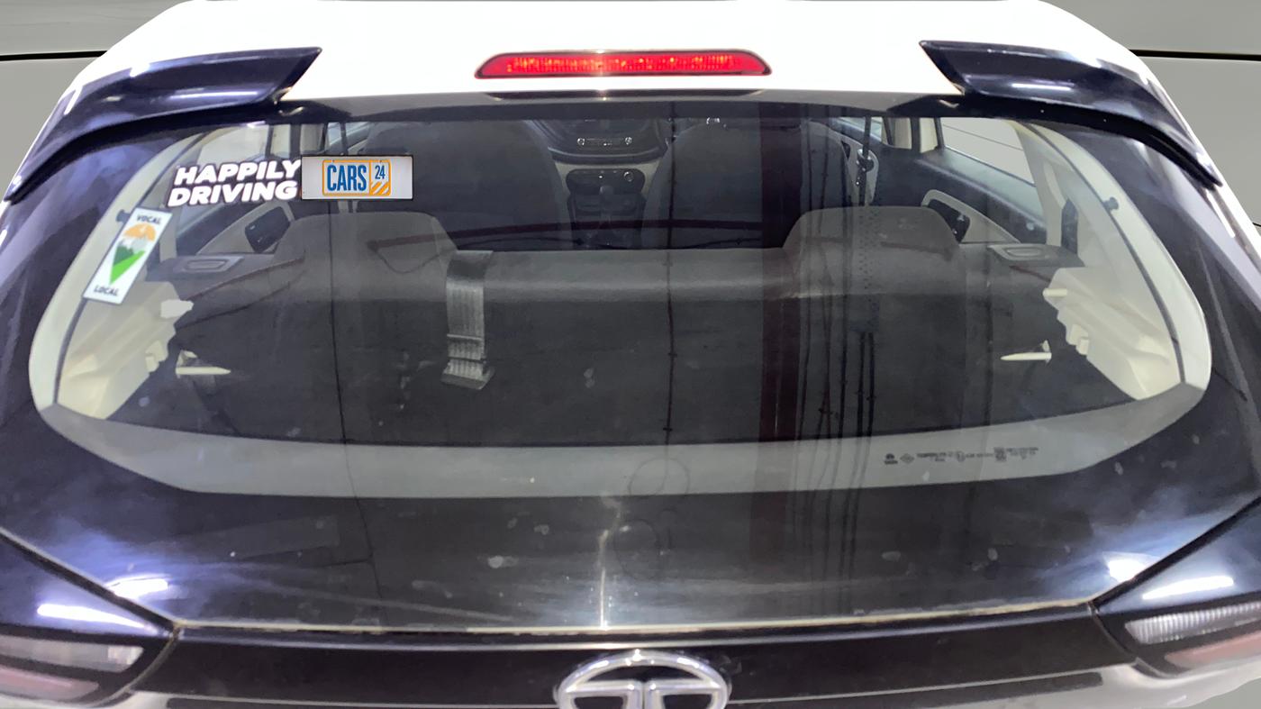 2022 Tata ALTROZ XE PLUS DIESEL, Diesel, Manual, 48,834 km, Rear Windshield