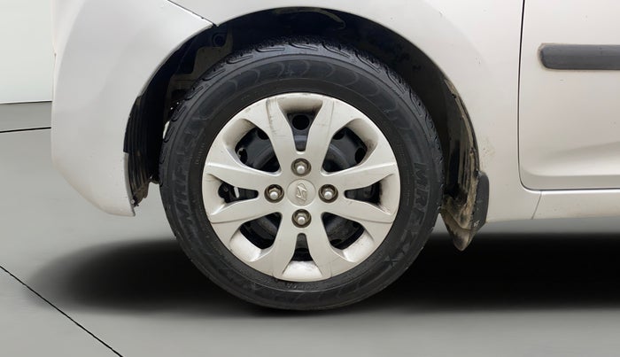 2014 Hyundai Eon MAGNA +, Petrol, Manual, 92,522 km, Left Front Wheel