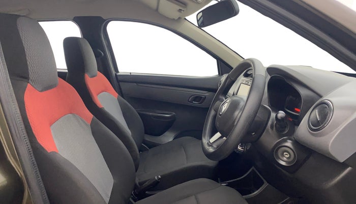 2017 Renault Kwid RXT 1.0 AMT, Petrol, Automatic, 25,081 km, Right Side Front Door Cabin