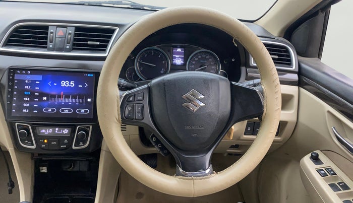 2016 Maruti Ciaz VDI+ SHVS, Diesel, Manual, 1,18,363 km, Steering Wheel Close Up