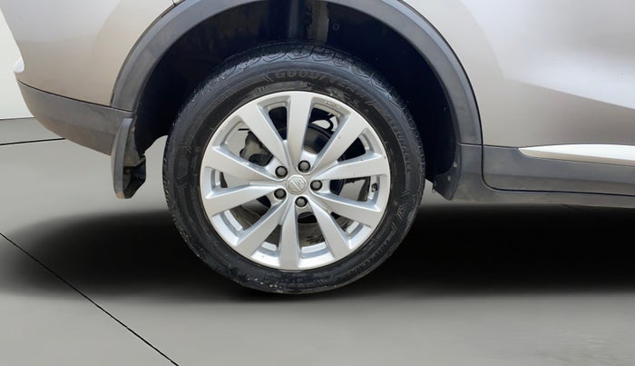 2023 MG ASTOR SUPER 1.5 MT, Petrol, Manual, 48,083 km, Right Rear Wheel