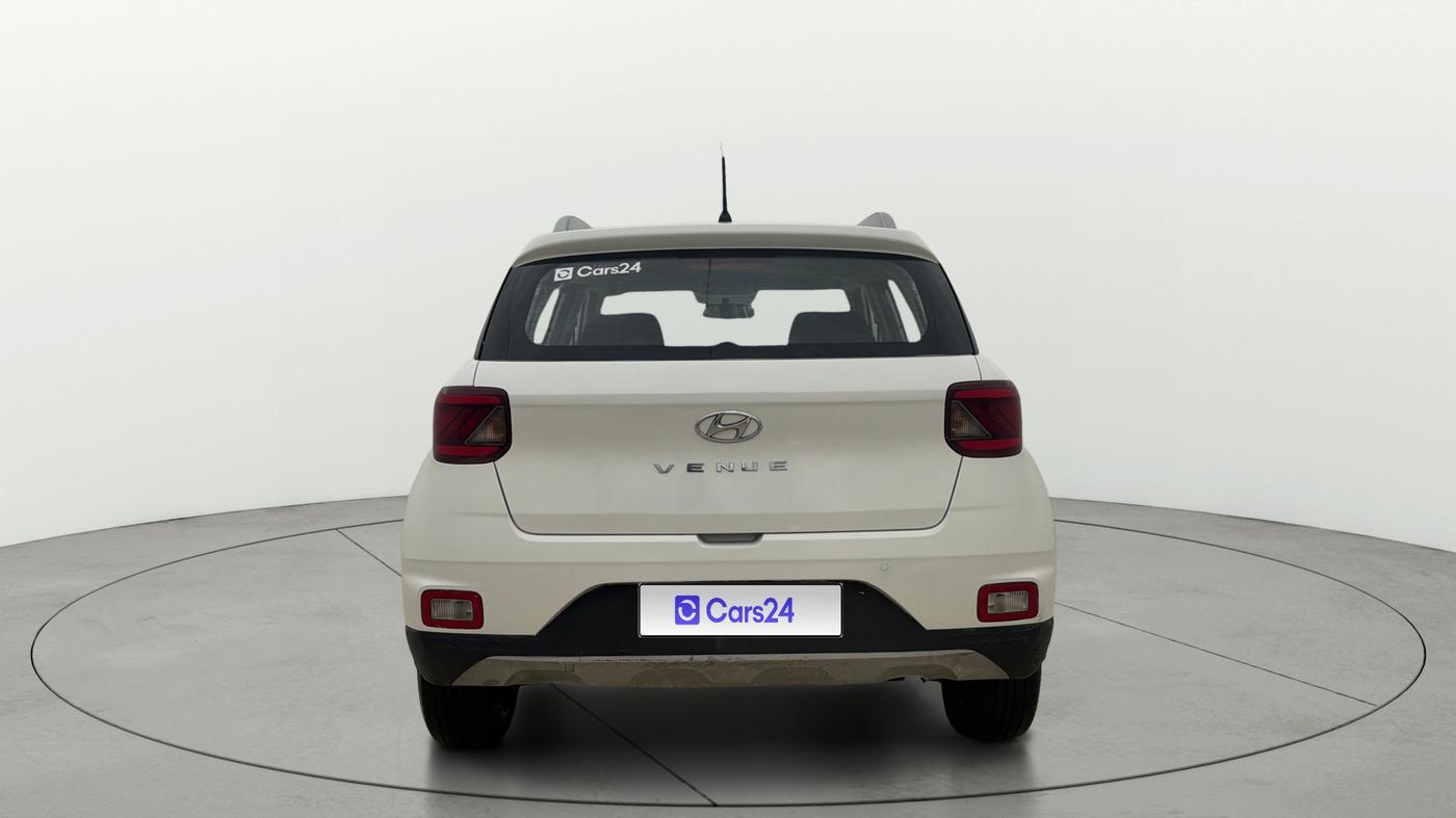 2021 Hyundai VENUE S 1.2, Petrol, Manual, 52,591 km, Back/Rear