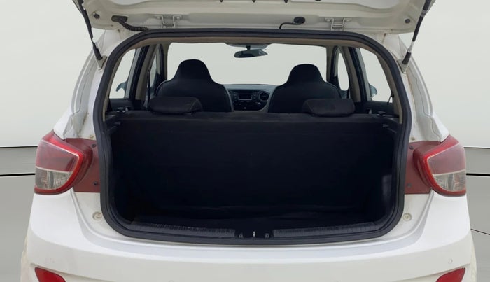2015 Hyundai Grand i10 ASTA 1.2 KAPPA VTVT, Petrol, Manual, 71,314 km, Boot Open Zoomed View