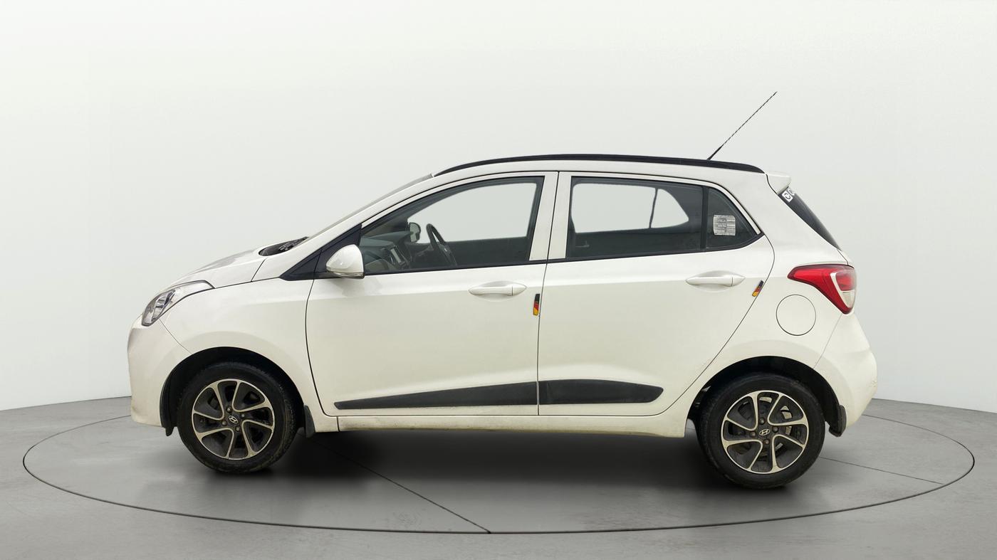 2017 Hyundai Grand i10 SPORTZ (O) AT 1.2 KAPPA VTVT, Petrol, Automatic, 34,422 km, Left Side