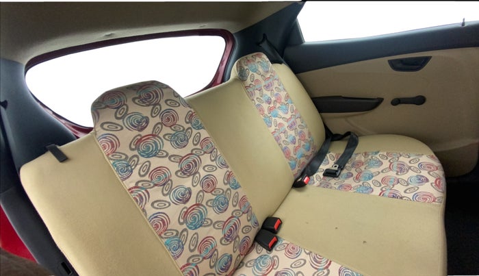 2016 Hyundai Eon ERA +, Petrol, Manual, 47,244 km, Right Side Rear Door Cabin