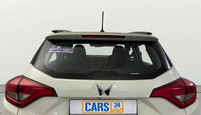 2023 Mahindra XUV300 W6 1.2 PETROL AMT, Petrol, Automatic, 39,599 km, Rear Windshield