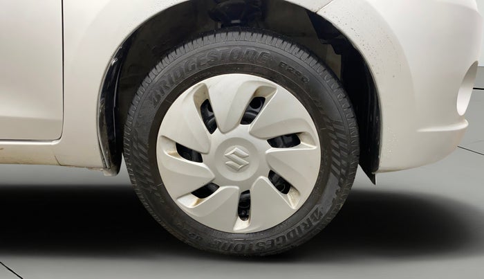 2014 Maruti Celerio VXI AMT, Petrol, Automatic, 42,498 km, Right Front Wheel