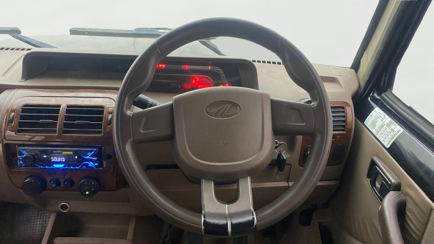 2014 Mahindra Bolero SLX BS-III, Diesel, Manual, 94,581 km, Steering Wheel Close Up