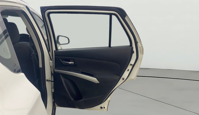 2015 Maruti S Cross ZETA 1.6, Diesel, Manual, 1,24,371 km, RHS Rear Door