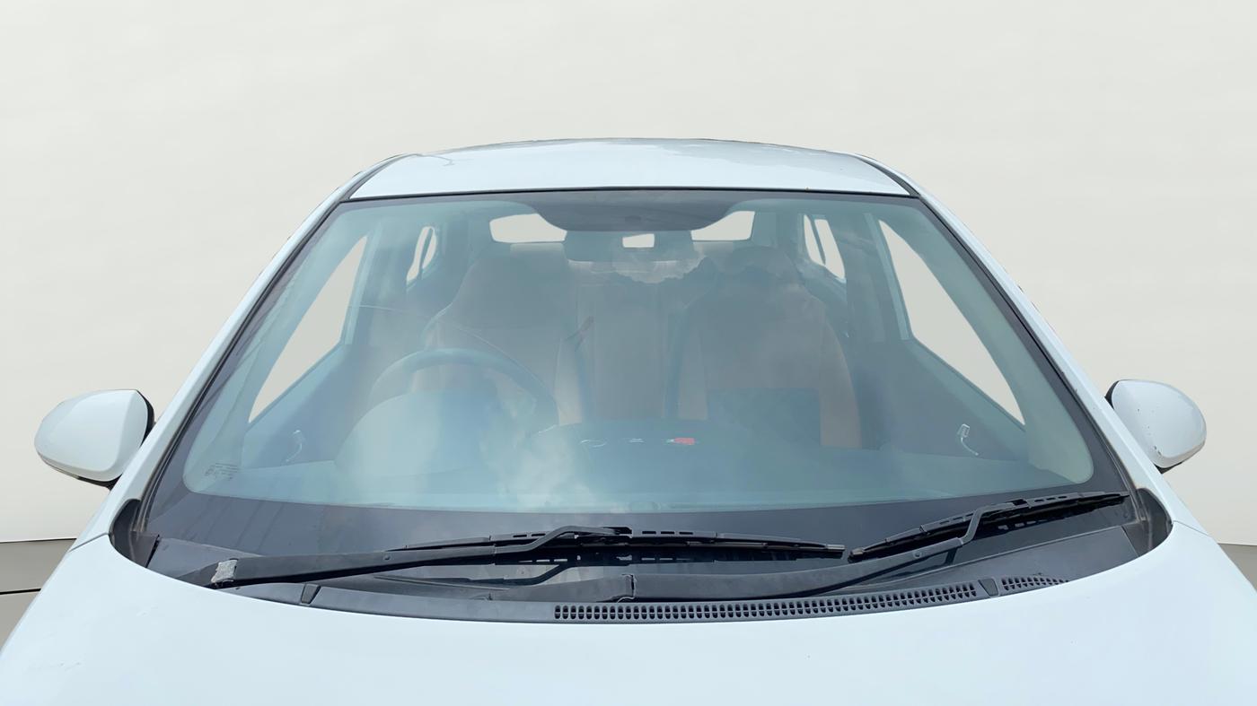 2018 Hyundai Xcent SX 1.2, Petrol, Manual, 45,000 km, Front Windshield