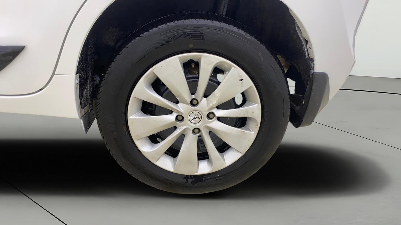 2018 Maruti Baleno DELTA PETROL 1.2, Petrol, Manual, 52,009 km, Left Rear Wheel