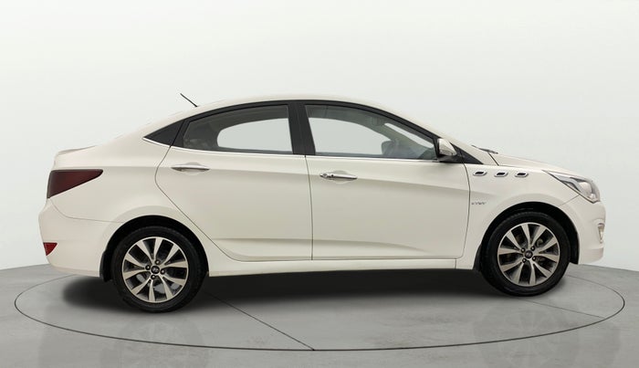 2015 Hyundai Verna FLUIDIC 4S 1.6 VTVT S(O), Petrol, Manual, 71,982 km, Right Side View