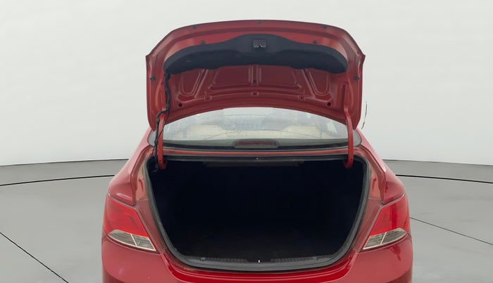 2016 Hyundai Verna 1.6 VTVT SX, Petrol, Manual, 31,268 km, Boot Door Open