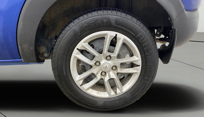 2023 Renault TRIBER RXT, Petrol, Manual, 25,828 km, Left Rear Wheel