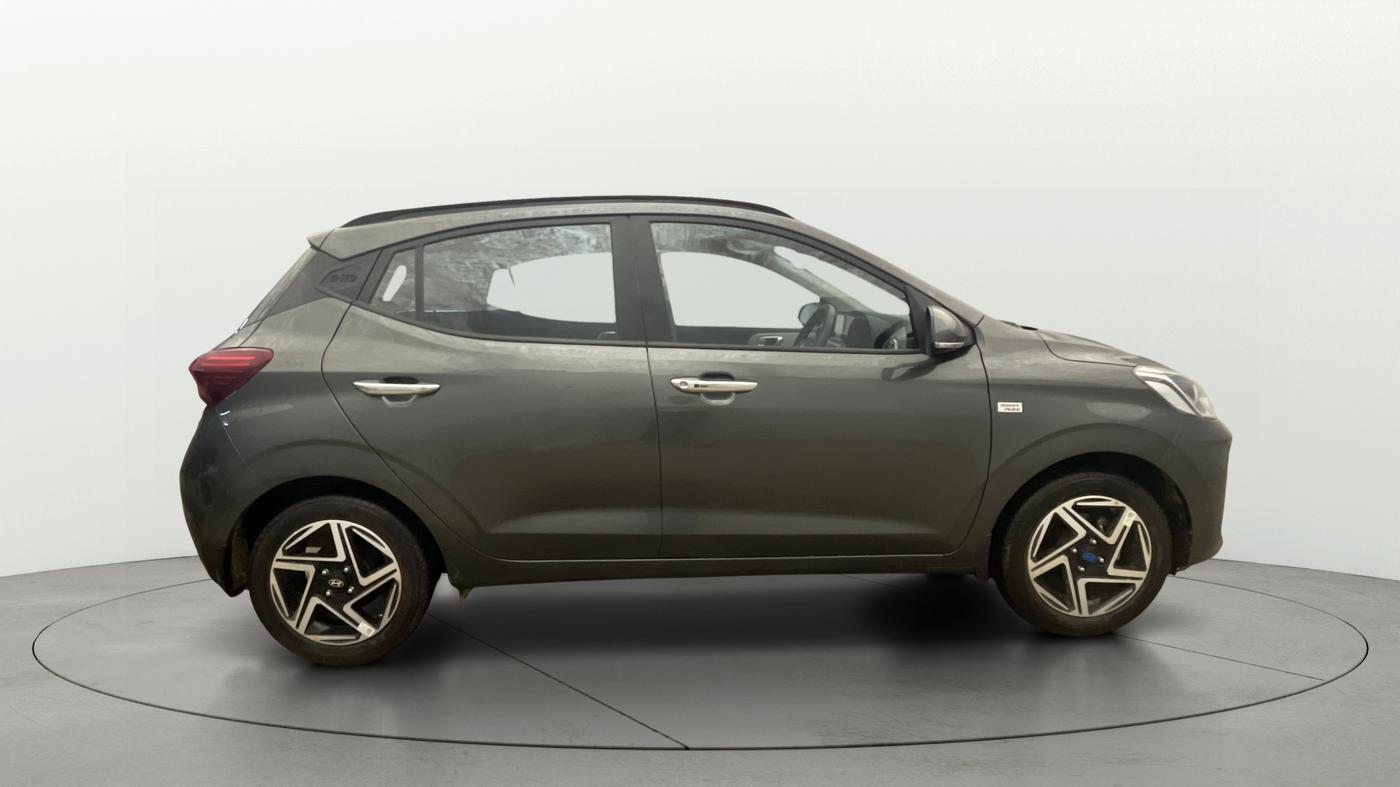 2025 Hyundai GRAND I10 NIOS ASTA AMT 1.2 KAPPA VTVT, Petrol, Automatic, 5,440 km, Right Side View