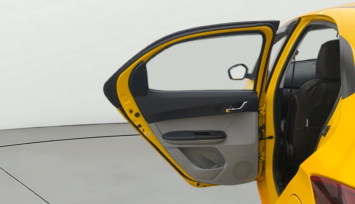 2020 Tata Tiago XZ PLUS PETROL, Petrol, Manual, 10,235 km, LHS Rear Door