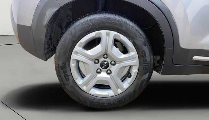 2020 KIA SONET HTX 1.0 IMT, Petrol, Manual, 17,370 km, Right Rear Wheel