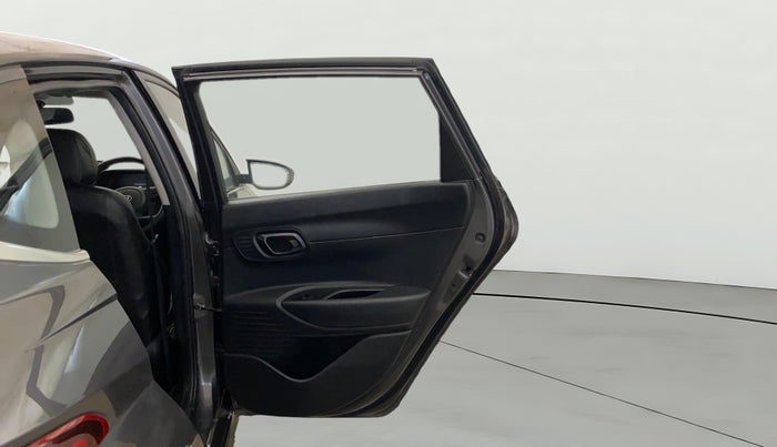 2021 Hyundai NEW I20 SPORTZ 1.2 AT, Petrol, Automatic, 60,500 km, RHS Rear Door