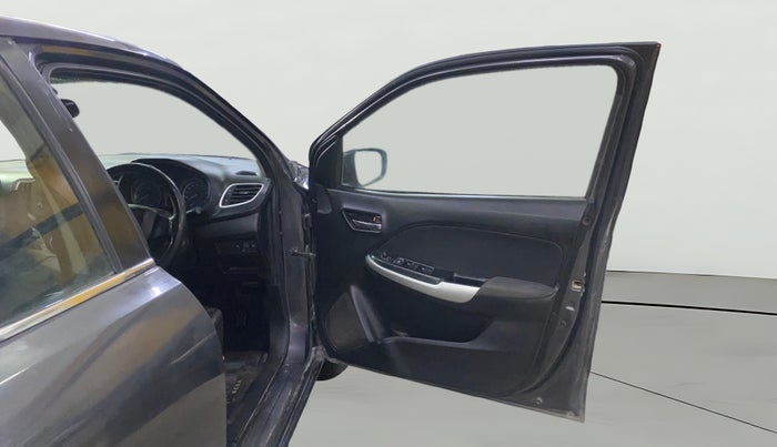 2018 Maruti Baleno DELTA PETROL 1.2, Petrol, Manual, 1,00,107 km, RHS Front Door