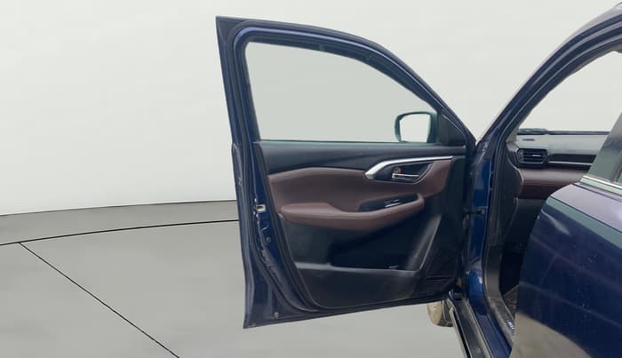 2022 Maruti Grand Vitara ALPHA SMART HYBRID AT, Petrol, Automatic, 91,661 km, LHS Front Door