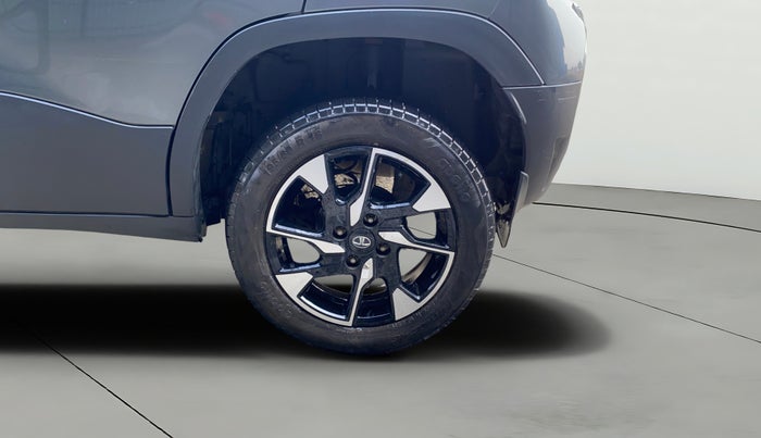 2021 Tata PUNCH CREATIVE  MT, Petrol, Manual, 19,731 km, Left Rear Wheel