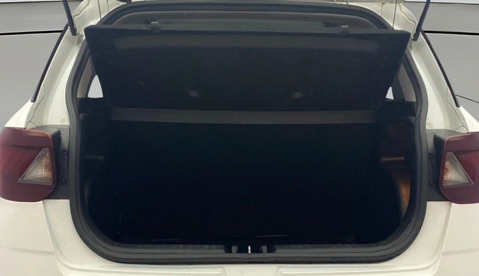 2021 Hyundai VENUE S+ 1.2, Petrol, Manual, 8,602 km, Boot Open Zoomed View