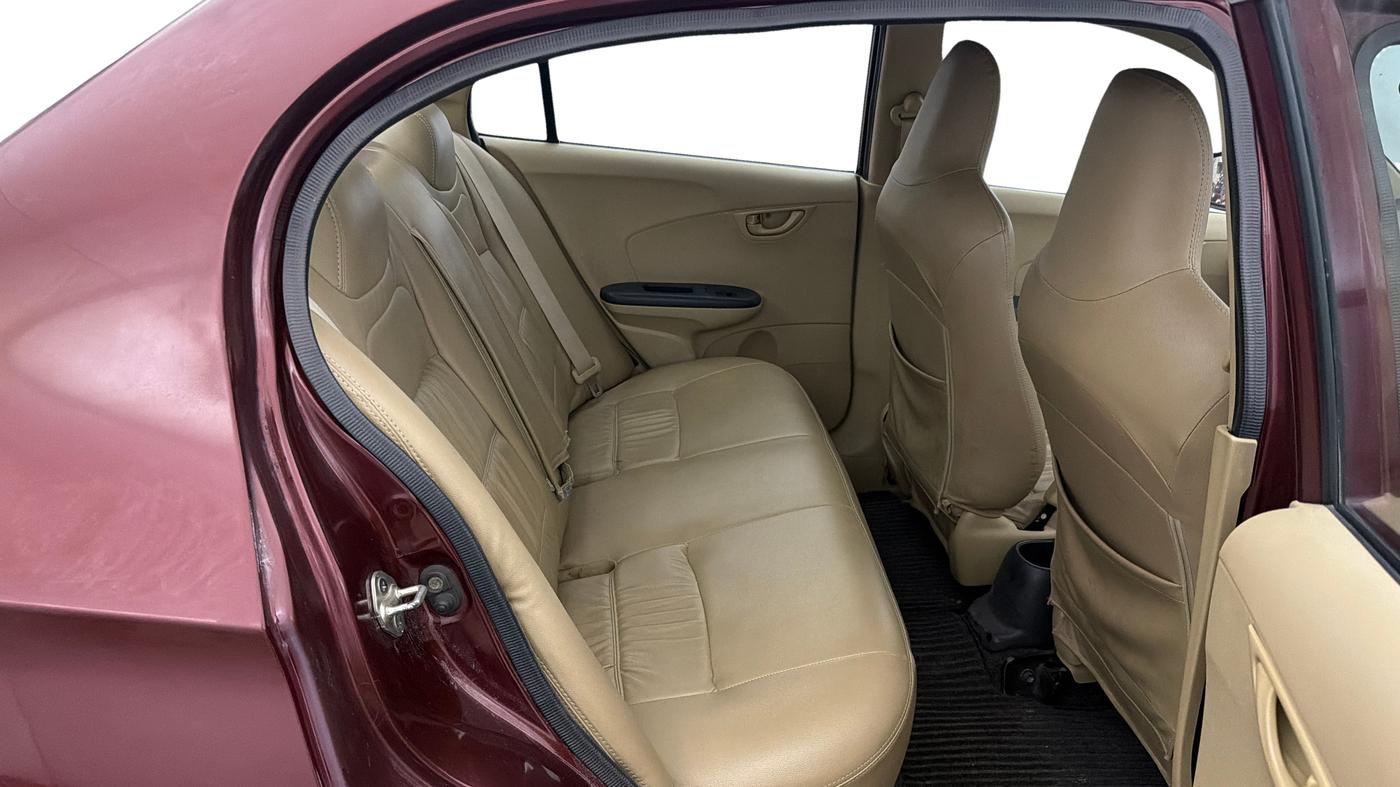 2014 Honda Amaze 1.2L I-VTEC E, Petrol, Manual, 72,027 km, Right Side Rear Door Cabin