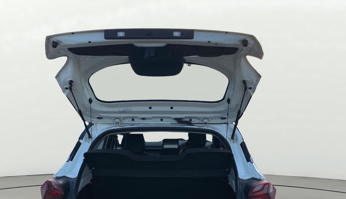 2023 Tata PUNCH ADVENTURE MT, Petrol, Manual, 43,996 km, Boot Door Open