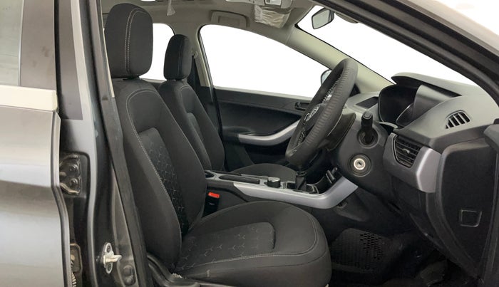 2021 Tata NEXON XM SUNROOF PETROL, Petrol, Manual, 33,642 km, Right Side Front Door Cabin