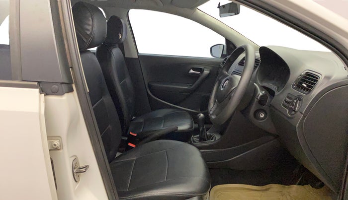 2017 Volkswagen Ameo TRENDLINE 1.2L, Petrol, Manual, 72,543 km, Right Side Front Door Cabin