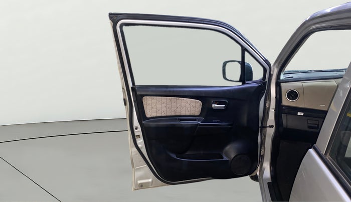 2017 Maruti Wagon R 1.0 VXI, Petrol, Manual, 57,641 km, LHS Front Door