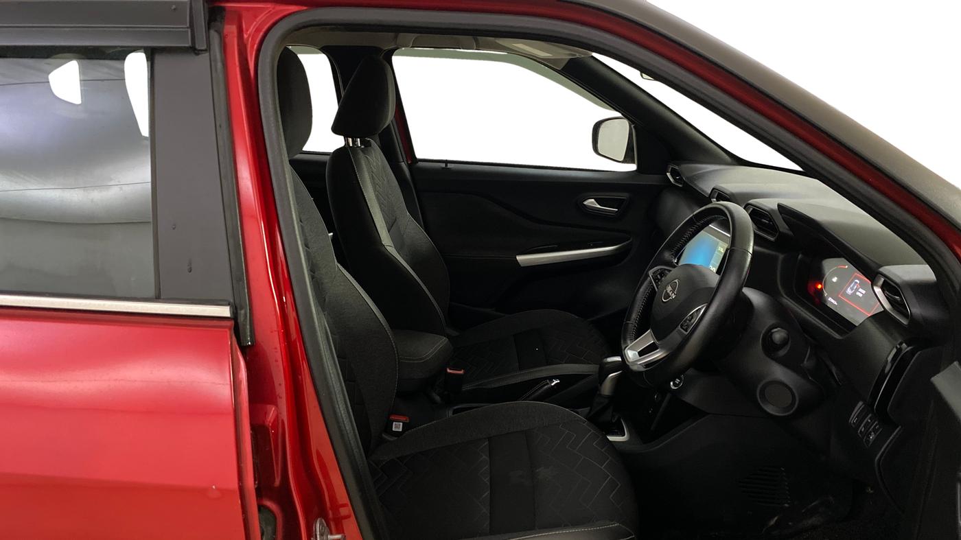 2022 Nissan MAGNITE XV PREMIUM TURBO (O) CVT, Petrol, Automatic, 18,891 km, Right Side Front Door Cabin