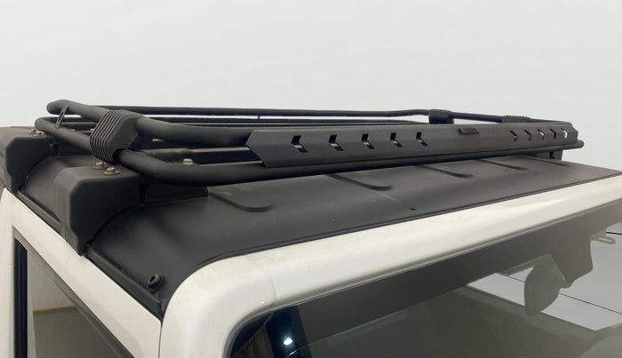 2024 Mahindra Thar LX P 2WD AT HT, Petrol, Automatic, 8,880 km, Roof