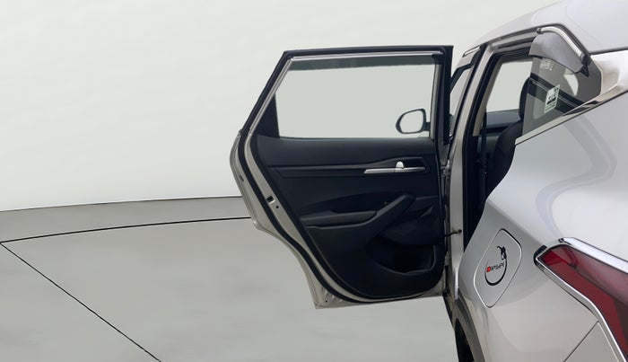 2022 KIA SELTOS HTE 1.5 DIESEL, Diesel, Manual, 55,601 km, LHS Rear Door