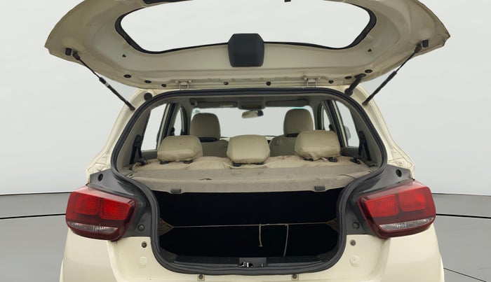 2016 Mahindra Kuv100 K8 5 STR, Petrol, Manual, 24,487 km, Boot Open Zoomed View