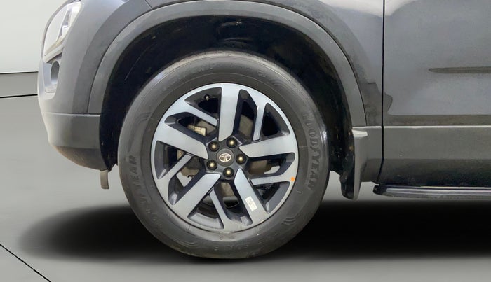 2022 Tata Safari XZ PLUS DARK EDITION, Diesel, Manual, 73,479 km, Left Front Wheel