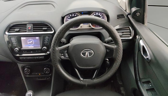 2017 Tata TIGOR XZ (O) PETROL, Petrol, Manual, 1,00,517 km, Steering Wheel Close Up