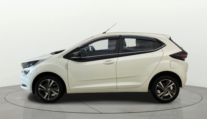 2023 Tata ALTROZ XZ CNG, CNG, Manual, 37,900 km, Left Side