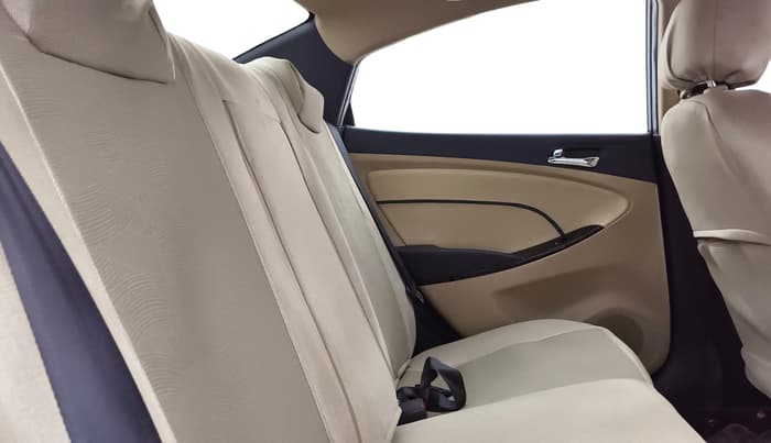 2013 Hyundai Verna FLUIDIC VTVT 1.6 EX AT, Petrol, Automatic, 81,462 km, Right Side Rear Door Cabin