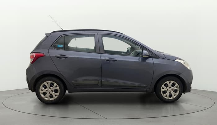 2015 Hyundai Grand i10 SPORTZ 1.1 CRDI, Diesel, Manual, 1,38,343 km, Right Side View