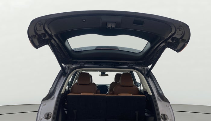 2021 MG HECTOR PLUS SHARP 2.0 DIESEL TURBO MT 6-STR, Diesel, Manual, 73,880 km, Boot Door Open