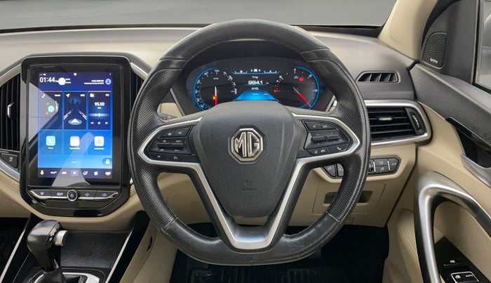 2021 MG HECTOR SHARP 1.5 PETROL CVT, Petrol, Automatic, 63,535 km, Steering Wheel Close Up